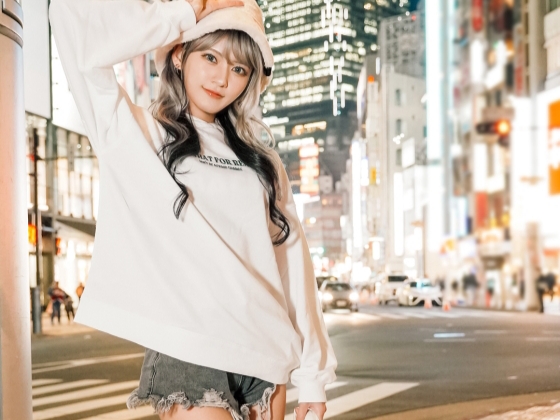 【ド変態ギャル】華奢ボディがエロすぎる！八掛うみちゃんのトロトロマ○コに濃厚プレイ！ギャルらしいエロさ全開で、湿った秘部に激しく挿入！バチクソエロい変態ギャルの本気SEX！♡