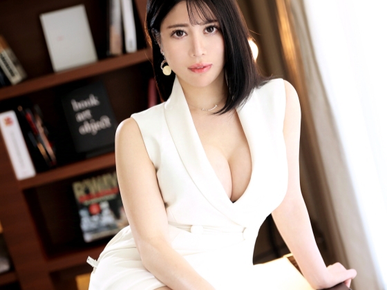 【美巨乳お姉さんの悶絶クンニ】『あっ…ダメ…そこ気持ちいい…』美ボディお姉さんがマンコを舐め回され、ヌルヌルに濡れちゃう！快感に耐えきれず、エロい喘ぎ声が漏れちゃう！美乳を揺らしながら感じまくる姿がたまらない！♡