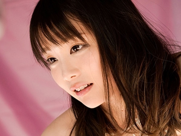 【鈴村あいり】キレイで整った顔に何度もザーメンぶっかけ！ドロドロに汚れていく顔にゾクゾクしちゃう？♡