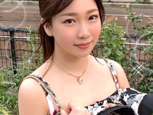【肉感ボディの介護士お姉さん】性欲強めの色白むちむちボディがエロすぎ！キツキツ名器に本能のまま腰振りまくる濃厚セックス！！