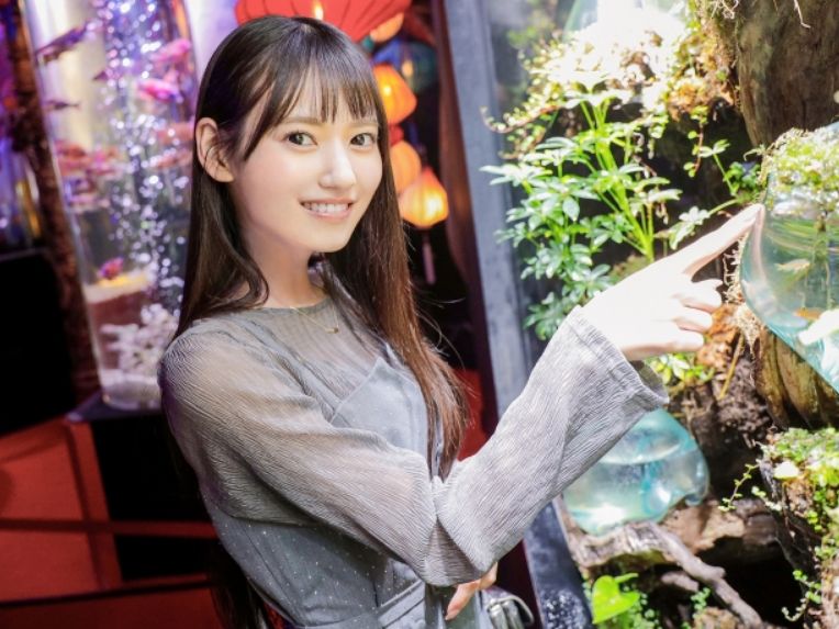 【最���の夜を過ごす美少女】『もっと気持ちよくして…』朝までイチャラブデート！超高級な時間を過ごす美少女がチンポに夢中♡感じまくる姿がエロかわいい！ｗ