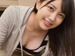 【カフェで働く清楚系JDの淫乱覚醒】21歳の現役女子大生が突然の淫獣化！？ 極上ボディの美少女がエッチなスイッチONで超絶変態モードに♥ 清楚な顔してエグいほど感じまくる！