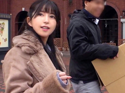 【巨乳美少女の淫乱騎乗位】ナンパした美乳女子がチ○コに夢中！おマンコズボズボ突き上げられ、巨乳揺らして感じまくる！エロかわ美少女の乱れっぷりに興奮MAX♡