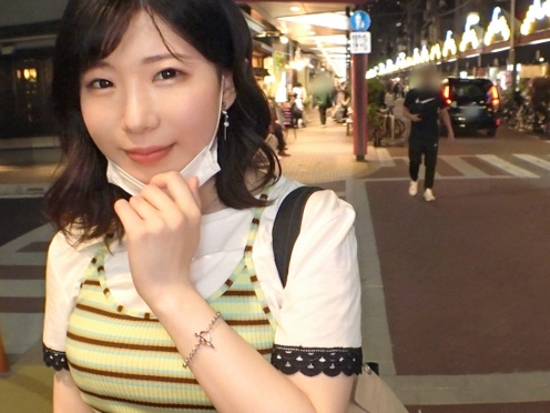 【無毛マ●コのキュートな娘】『恥ずかしい…』ナンパでゲットしたパイパン娘が、ねっとり愛撫で愛液ダダ漏れ！無毛マ●コがヌルヌルに濡れて、エッチな本性丸出し♡