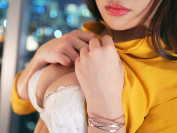 【美巨乳素人】『私、AVで輝きたいの…』美しさに飢えた巨乳美女が憧れのAVデビュー！鬼ピストンで激しく突かれ、淫らに喘ぎながらイキまくる濃密セックス♡