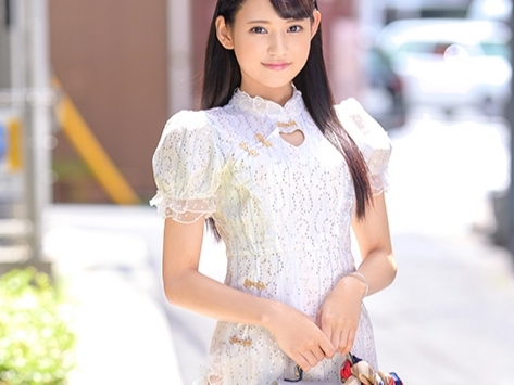 【スレンダー美少女の自宅訪問】『私でいいの？』圧倒的美少女が素人宅でドキドキセックス体験！細身ボディを密着させ、素人男性をメロメロに♡