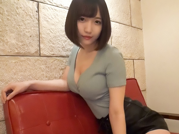 【パイパンお姉さんの生ハメ体験】『あぁ…ダメ…』無毛マ○コに正常位でズボズボ！イキまくる敏感ボディに濃厚ザーメンぶっかけ！お姉さんの悶える姿がエロすぎる！♡