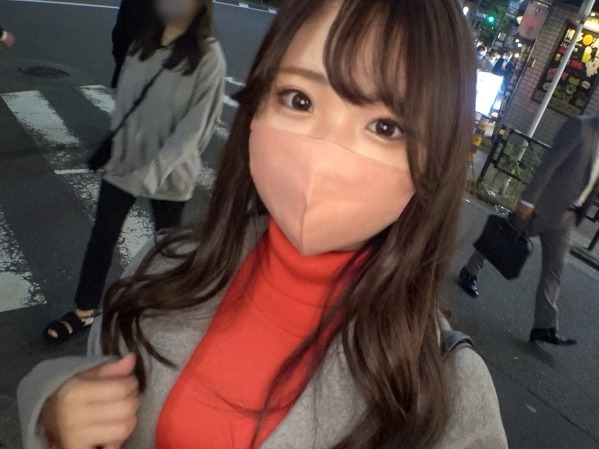 【三十路素人お姉さんの淫らな夜】『奥まで欲しい…』男根を根元まで咥え込む濃厚フェラでご奉仕♥騎乗位＆正常位で激しく突かれ、連続ピストンに喘ぎまくる！！大人の色気たっぷりなエロさに悶絶必至♡