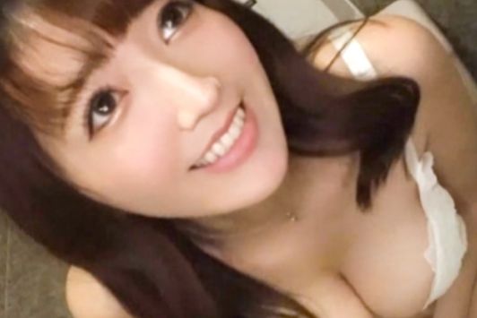 【巨乳美女の絶頂奴隷化】『やめて…でも気持ちいい…』超美巨乳ボディをオモチャ代わりに激ピストン！巨乳が激しく揺れるほどハードに犯され、快楽に溺れる美女の淫らな喘ぎ声が響く！♡