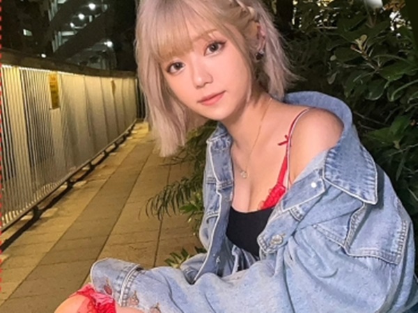 【ドMギャルの緊縛プレイ】可愛い顔した変態ギャルが縄で縛られ、叩かれるだけでビクビク感じちゃう！SMプレイで悶えイキする姿は必見！超敏感な反応がヤバい！♡