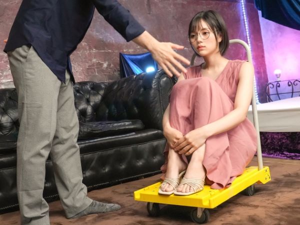 【風俗タワーのセクサロイド体験】美人アンドロイドの完璧ボディを独り占め！じゅぽじゅぽフェラから本番SEXへ！高速ピストンで快楽を叩き込む♪