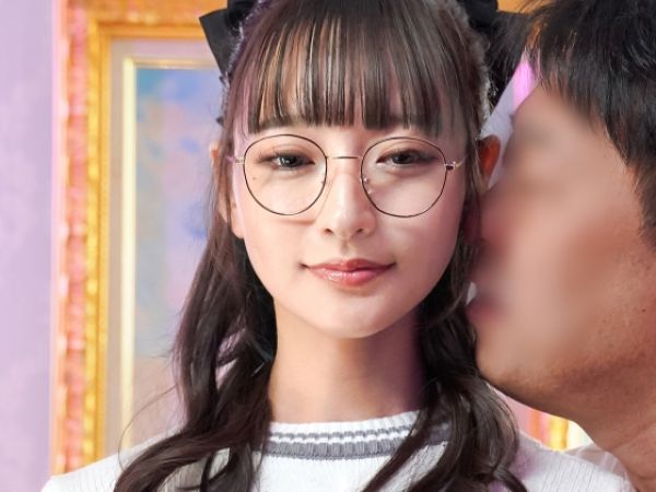 【未来型風俗】『プログラム外の快感…』スレンダー眼鏡美少女ロボを好き放題！AI搭載のセクサロイドとヤリまくる近未来ロボSEX体験！