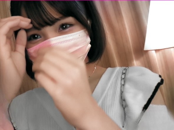 【ミニマム美少女のパパ活】『小さなお口とおマンコで…』143cmのロリ美少女がおじさんチンポに夢中！キツキツの小さなマンコで生ハメされ、中出しされちゃう♥