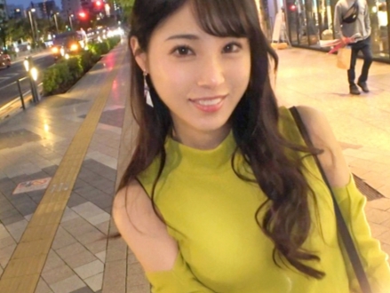 【美乳スレンダー美女の淫乱覚醒】『あっ…ダメ…イッちゃう…』肉棒を前にメス汁垂れ流し！スレンダーなボディをくねらせ、感じまくる姿がエロすぎて最高！！美乳を揺らしながら乱れまくる美女の淫らな姿に興奮必至！！
