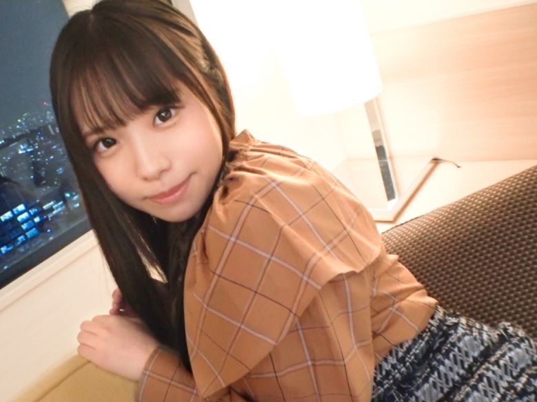 【清純派美少女の裏の顔】『感じちゃう…』かわいすぎる美女がおまんこ責められ、スケベな喘ぎ声で大興奮！♥清純派な見た目とは裏腹に、おまんこ責められると感じまくり！かわいい顔してスケベすぎる喘ぎ声と、感じまくる姿に超興奮！ｗ清純派美少女の意外なエロさに、もうメロメロ！