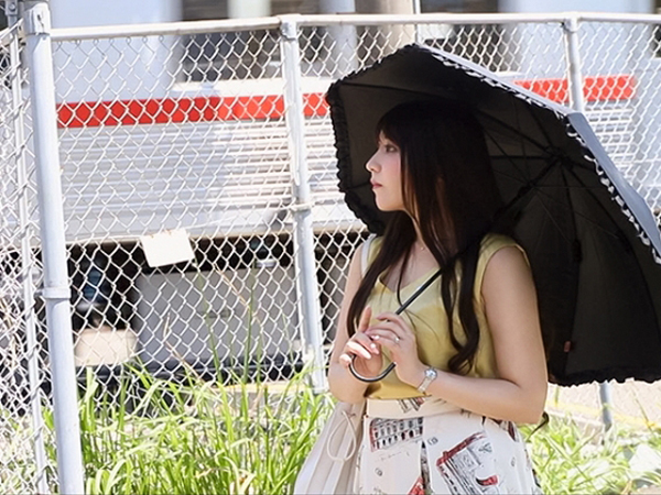 【人妻の危険な情事】『旦那じゃ物足りないの…』欲求不満な美熟女がホテルで大胆不倫！愛液垂らしてチンコを求め、旦那には見せられない淫乱姿で悶絶セックス♡