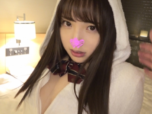 【制服美少女バック激ピストン】『あっ…そこダメぇ…』キュートなJKをバックからガンガン突きまくる！プリッとした美尻と悶えるカワイイ顔が最高すぎて、もう止められない！♡
