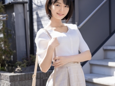 【清楚系美少女の濃厚セックス】透明感抜群の美少女がビンビンチンコに夢中！喘ぎまくりで乱れまくる姿がエロかわいい♡