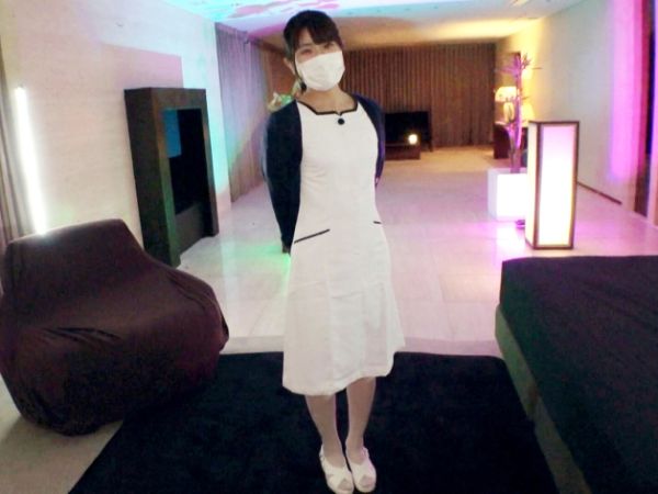【欲求不満な歯科衛生士の貪欲SEX】24歳のパイパン美女が仕事そっちのけで快楽追求！ムラムラが止まらない彼女は、連続絶頂でイキまくる！スベスベの肌と敏感なカラダがエロすぎる！